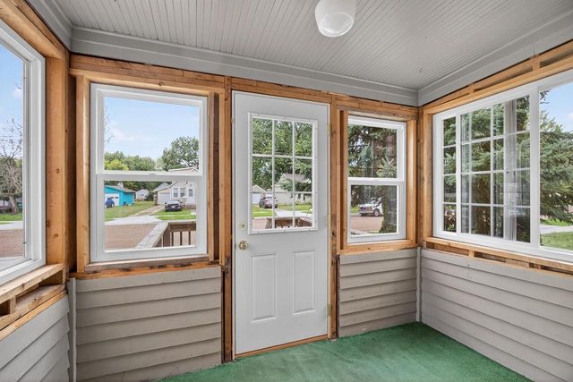 450 14TH AVENUE NORTH, Wisconsin Rapids, WI 54495