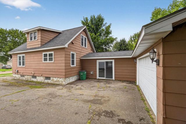 450 14TH AVENUE NORTH, Wisconsin Rapids, WI 54495