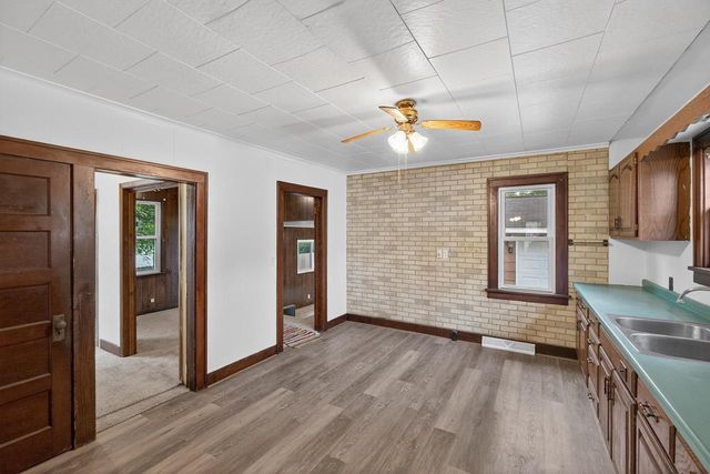 450 14TH AVENUE NORTH, Wisconsin Rapids, WI 54495