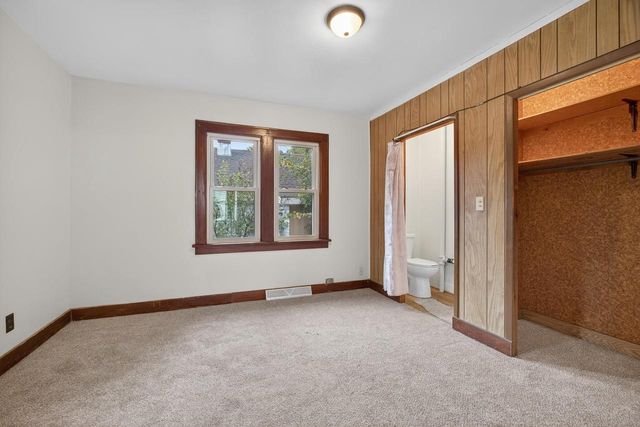 450 14TH AVENUE NORTH, Wisconsin Rapids, WI 54495