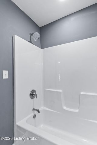 320 N 18th St, Louisville, KY 40203