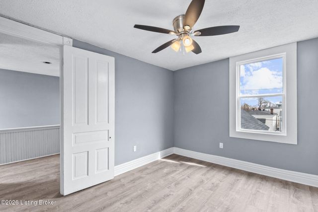 320 N 18th St, Louisville, KY 40203