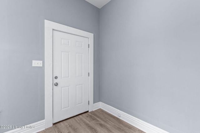 320 N 18th St, Louisville, KY 40203