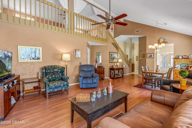 524 Crooked Stick Drive, Daytona Beach, FL 32114