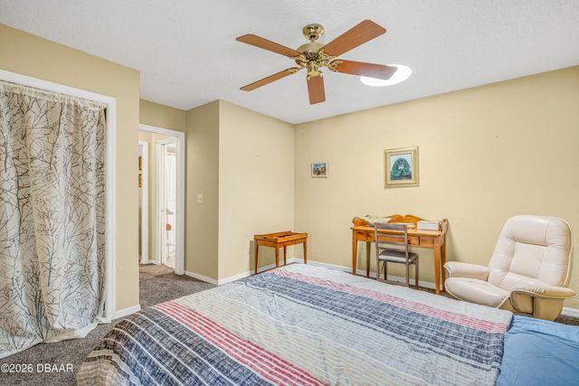 524 Crooked Stick Drive, Daytona Beach, FL 32114