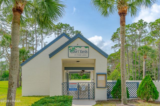 524 Crooked Stick Drive, Daytona Beach, FL 32114