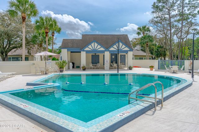 524 Crooked Stick Drive, Daytona Beach, FL 32114