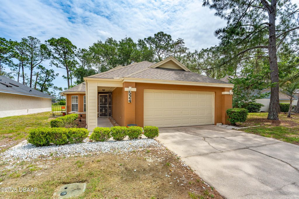 524 Crooked Stick Drive, Daytona Beach, FL 32114