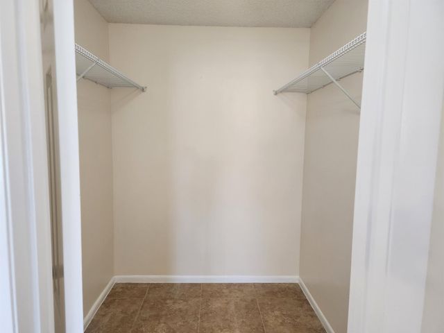 941 SW Mccall Road, Port St Lucie, FL 34953