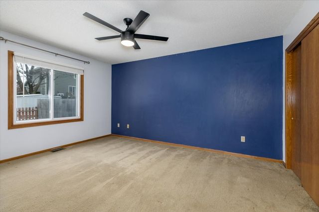 5317 Pommel Place, West Des Moines, IA 50266