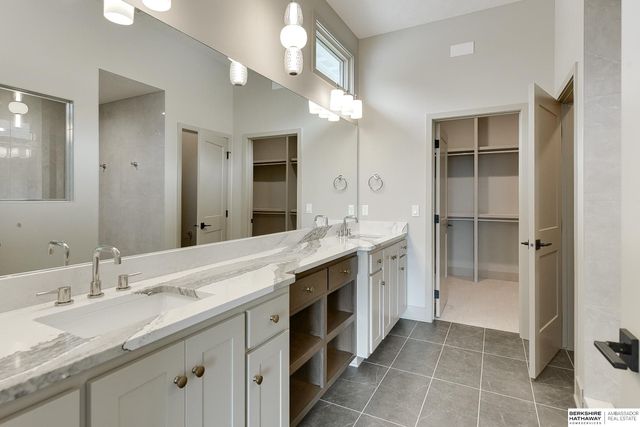 10618 S 126th Court, Omaha, NE 68137