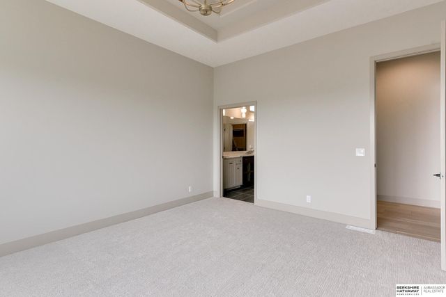 10618 S 126th Court, Omaha, NE 68137