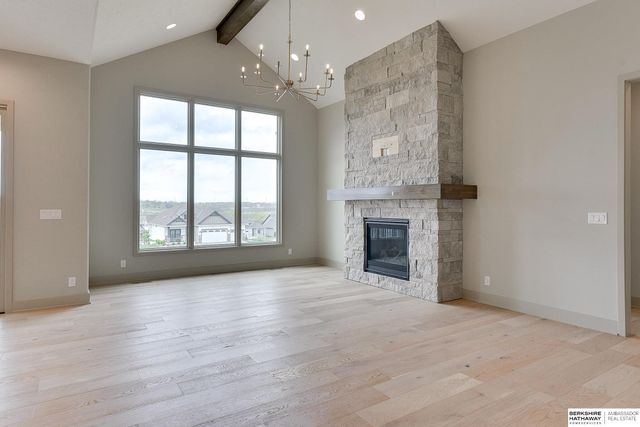 10618 S 126th Court, Omaha, NE 68137