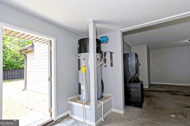 10178 Sable Oaks Drive, Midland, GA 31820