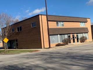 734 E St. Charles Road, Lombard, IL 60148