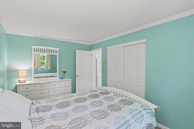 14 N FILEYS RD, Dillsburg, PA 17019