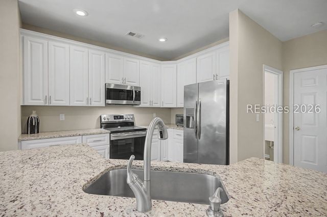 101 Robert E Lee Ln, Bluffton, SC 29909