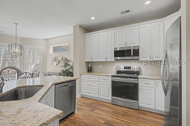 101 Robert E Lee Ln, Bluffton, SC 29909