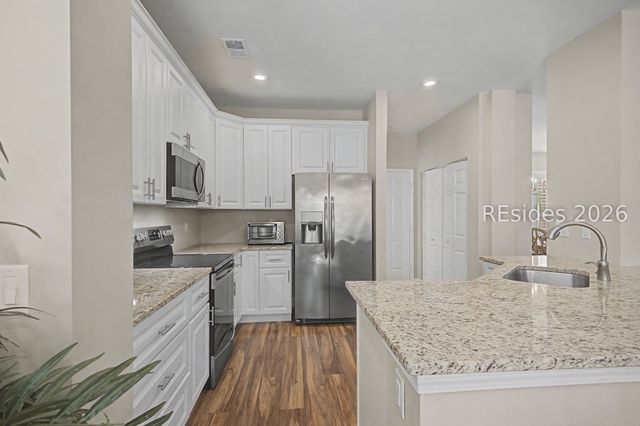 101 Robert E Lee Ln, Bluffton, SC 29909