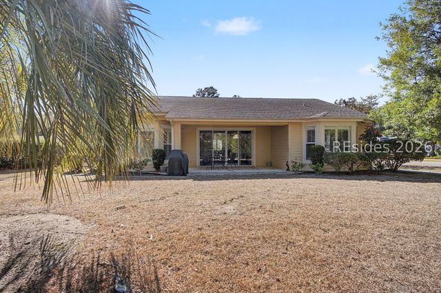 101 Robert E Lee Ln, Bluffton, SC 29909