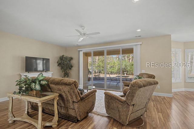 101 Robert E Lee Ln, Bluffton, SC 29909