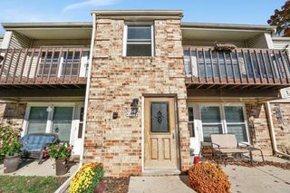 N114W16680 Crown DRIVE #5, Germantown, WI 53022