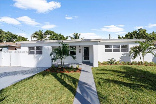 925 NW 84th St, Miami, FL 33150