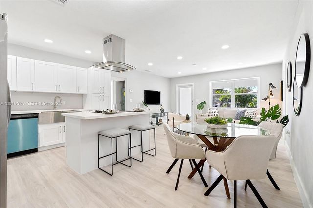 925 NW 84th St, Miami, FL 33150