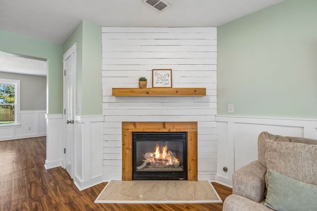 802 Brooksdale Dr, Smyrna, TN 37167