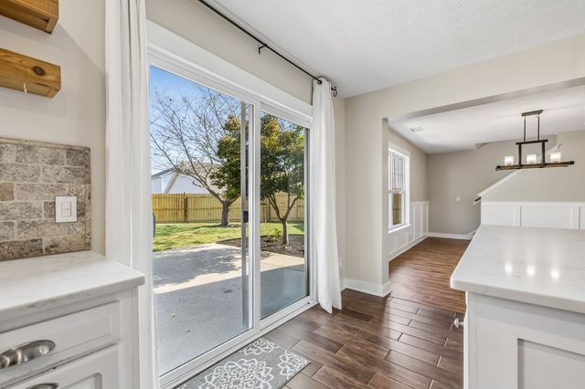 802 Brooksdale Dr, Smyrna, TN 37167