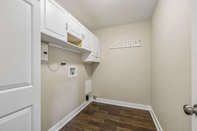 802 Brooksdale Dr, Smyrna, TN 37167