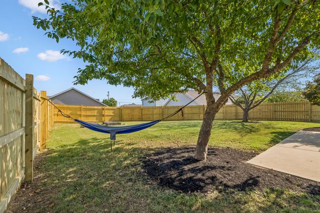 802 Brooksdale Dr, Smyrna, TN 37167