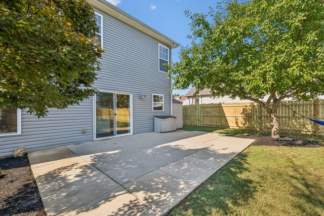 802 Brooksdale Dr, Smyrna, TN 37167