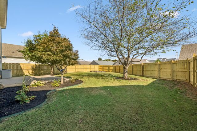 802 Brooksdale Dr, Smyrna, TN 37167