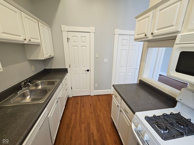 916 N Alabama Street, Indianapolis, IN 46202