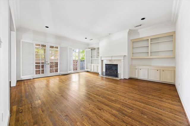 6022 Burgoyne Road, Houston, TX 77057