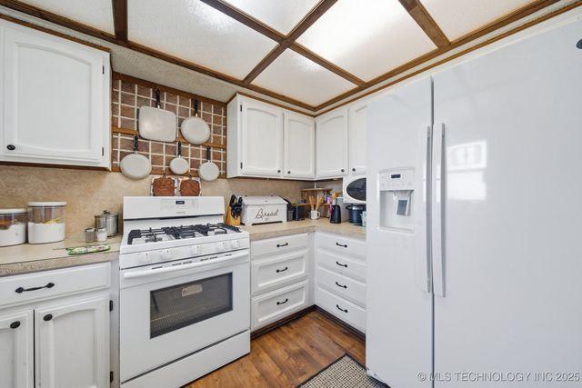 7921 E 126th Street N, Collinsville, OK 74021