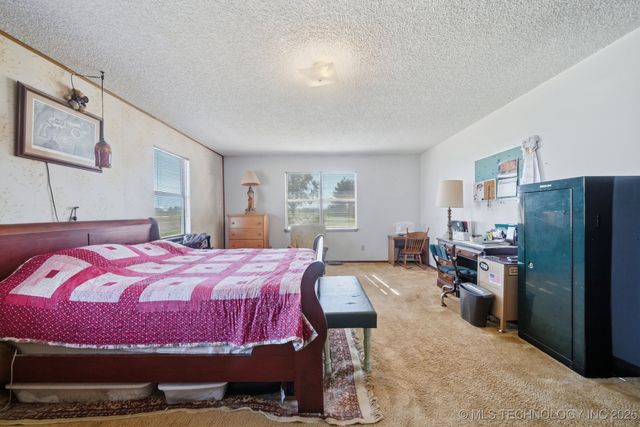 7921 E 126th Street N, Collinsville, OK 74021