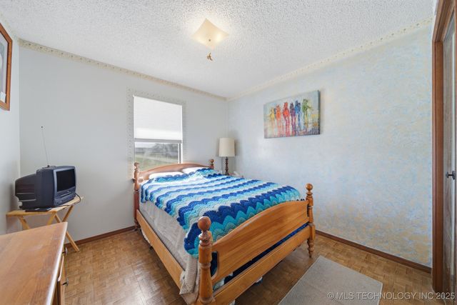 7921 E 126th Street N, Collinsville, OK 74021