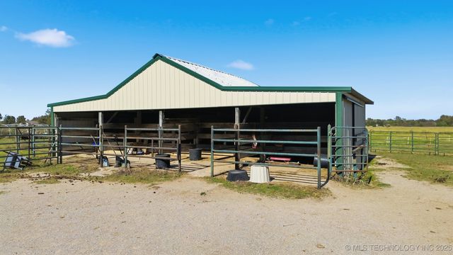 7921 E 126th Street N, Collinsville, OK 74021