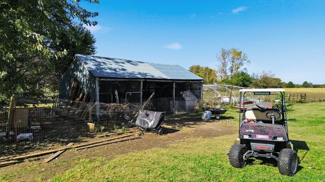 7921 E 126th Street N, Collinsville, OK 74021