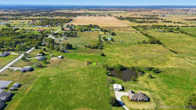 7921 E 126th Street N, Collinsville, OK 74021