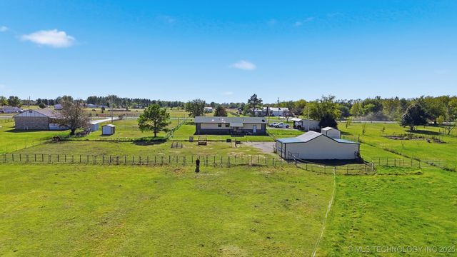 7921 E 126th Street N, Collinsville, OK 74021