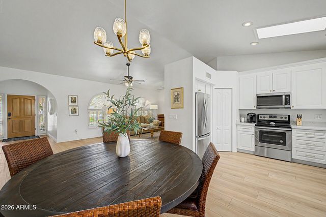 2559 E LOCKWOOD Street, Mesa, AZ 85213