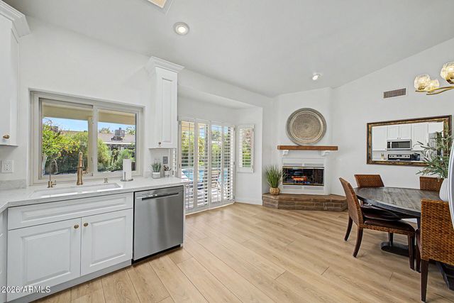 2559 E LOCKWOOD Street, Mesa, AZ 85213
