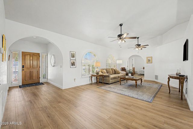 2559 E LOCKWOOD Street, Mesa, AZ 85213