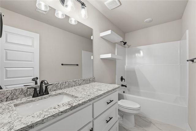 7005 SW High Meadow Boulevard, Bentonville, AR 72713