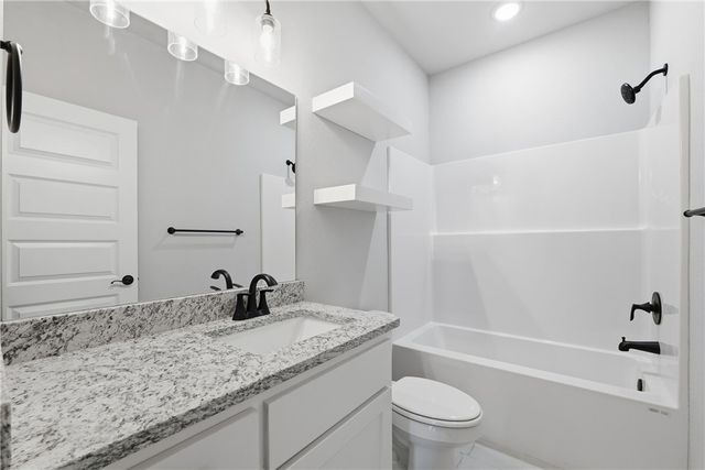 7005 SW High Meadow Boulevard, Bentonville, AR 72713