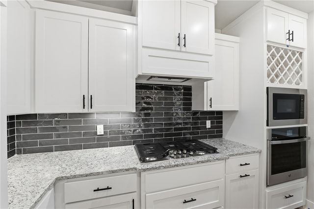 7005 SW High Meadow Boulevard, Bentonville, AR 72713