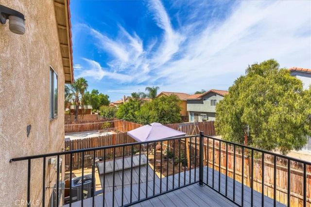 754 De La Luz, Perris, CA 92571